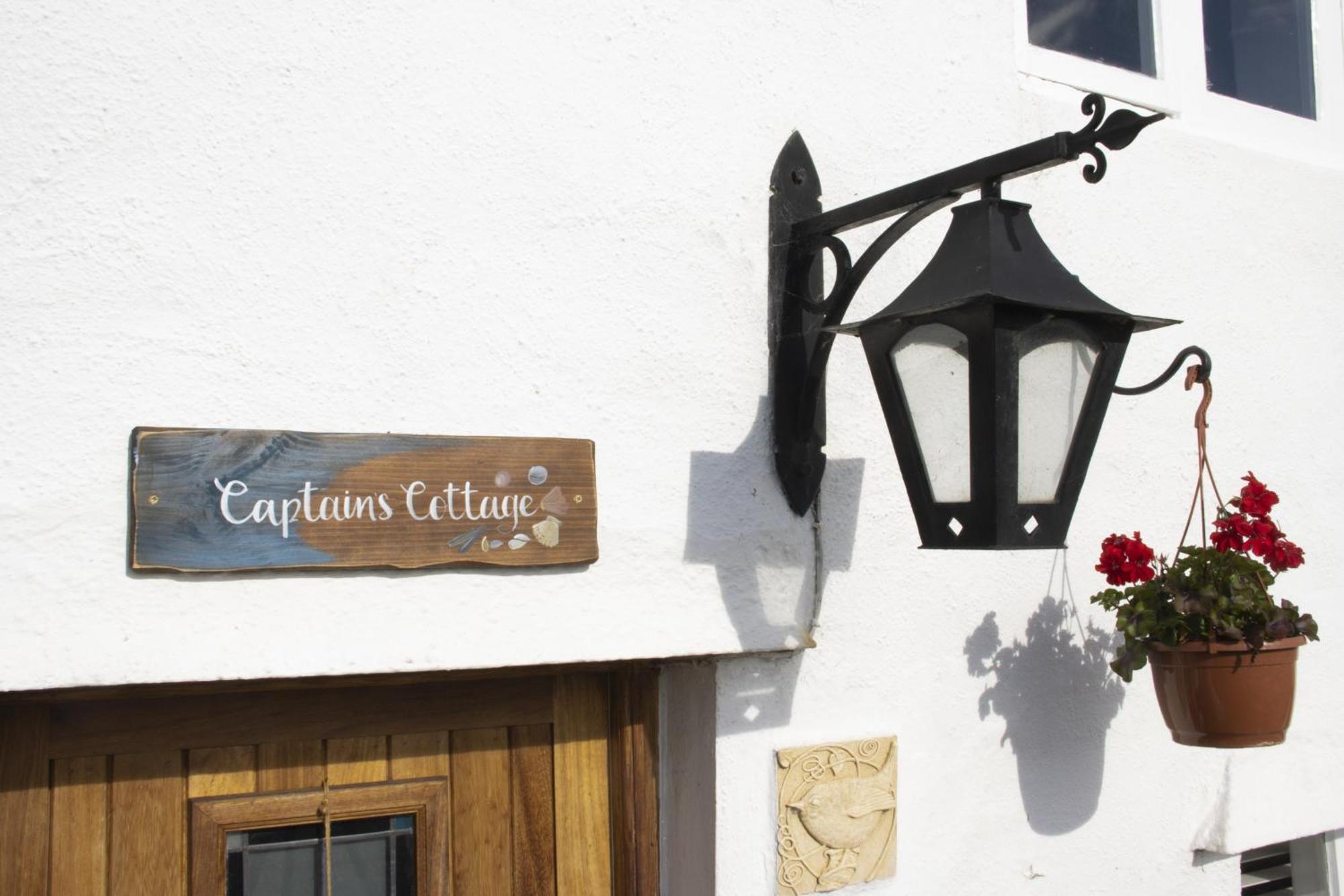 Captains Cottage Майнхед Екстериор снимка
